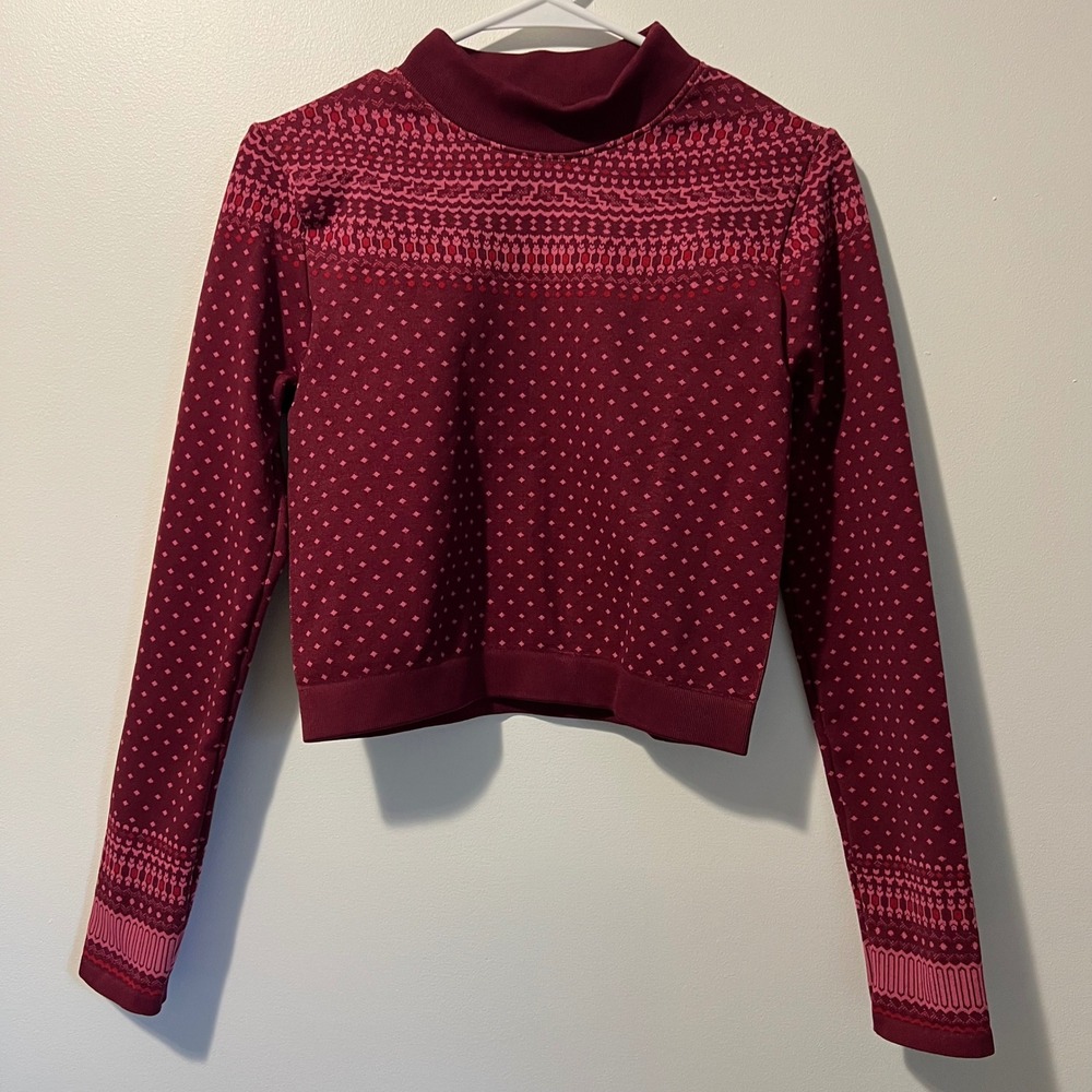 Fabletics Burgundy Fair Isle Mock Neck Crop Top Long Sleeve Seamless Knit Small